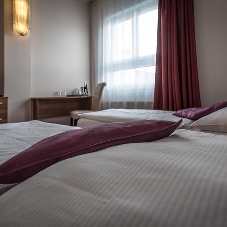 Sareza Hotel Ostrava Exterior photo